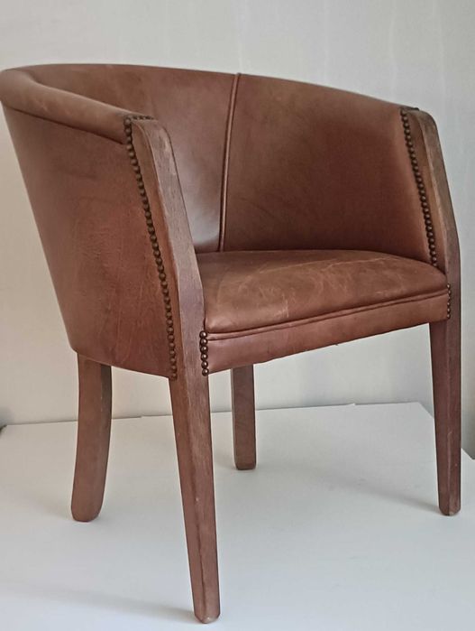 Krzesło Versailles/Wersalskie projekt Kai Wiechmann