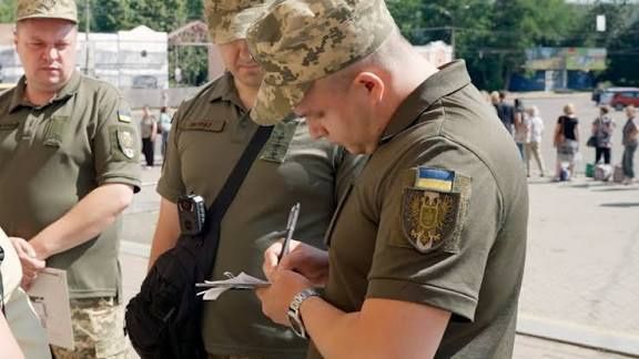 Адвокат. Допомога при затриманні ТЦК