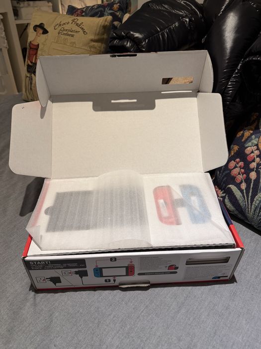 Nintendo switch pouco usado completo