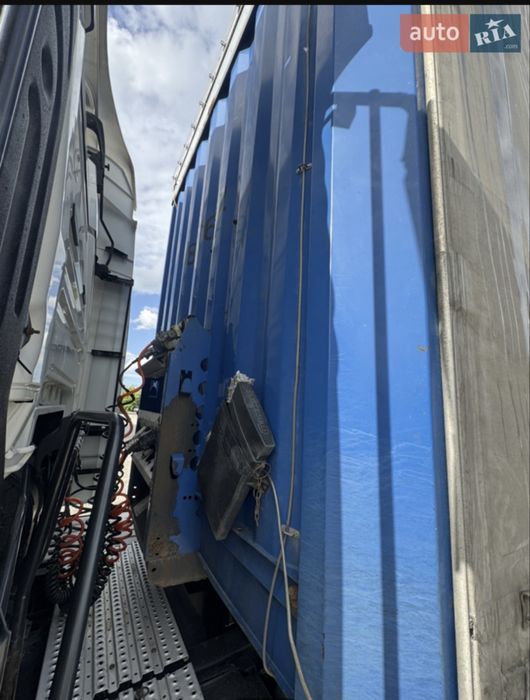 KRONE SD 2007 напівпричіп