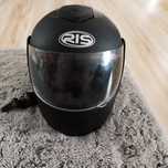 Kask na motor z szybką
