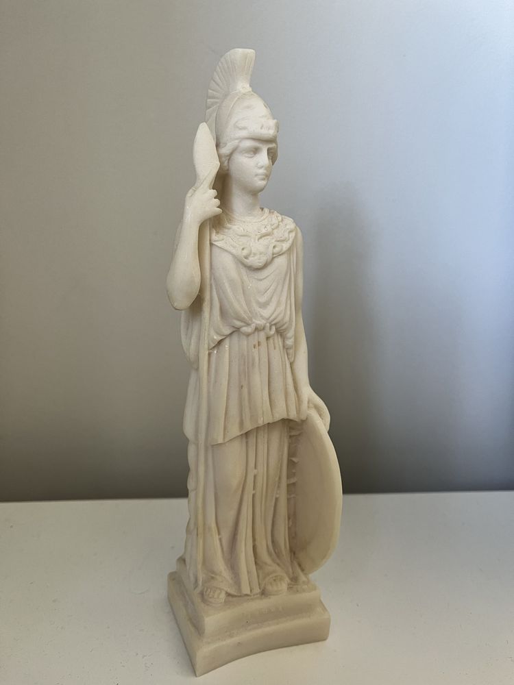 Piekna figurka Bogini prosto z Grecji