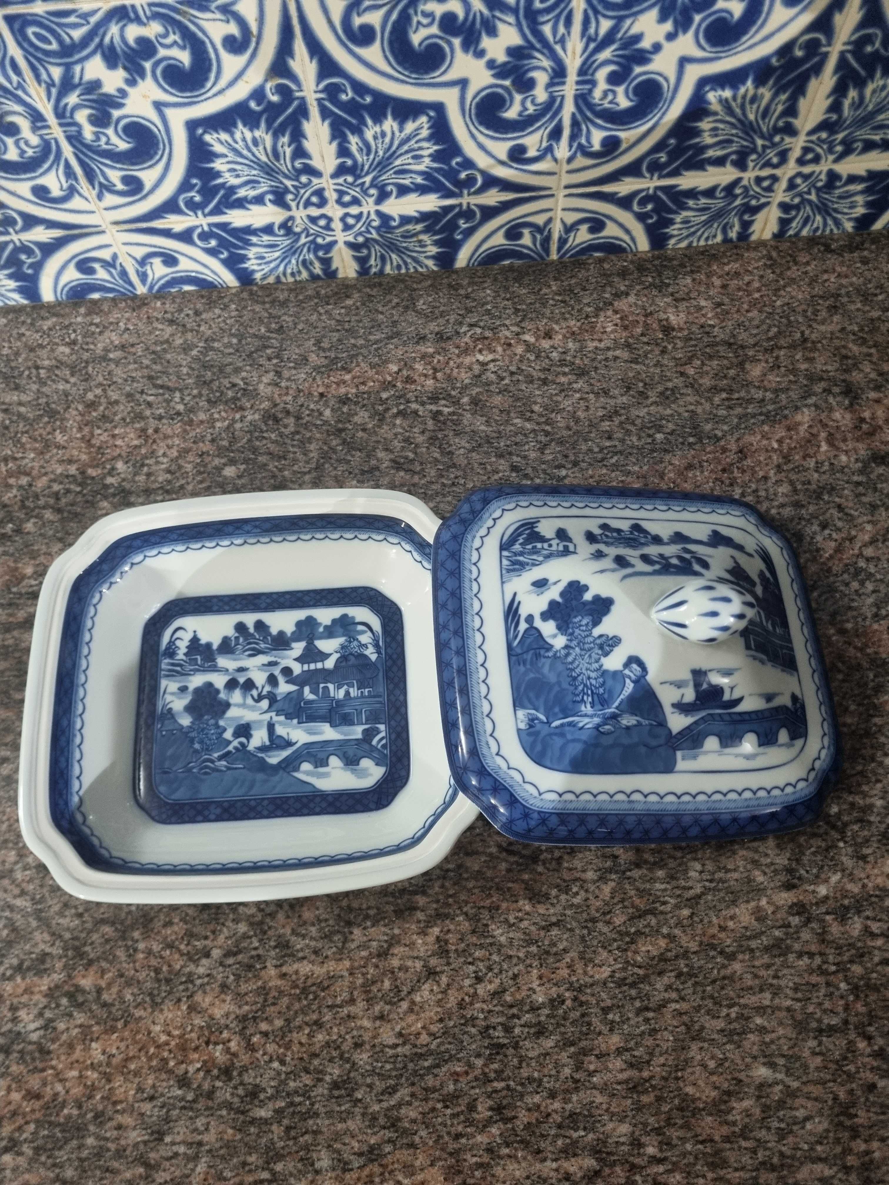 Terrina Vista Alegre Blue Canton – Mottahedeh