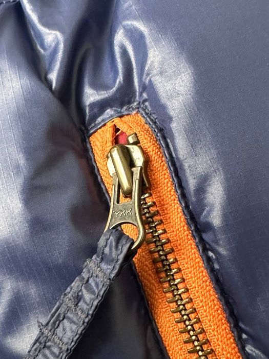 Двухсторонінй пуховик