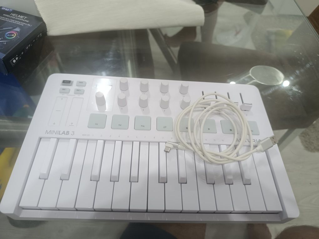 Arturia Minilab 3