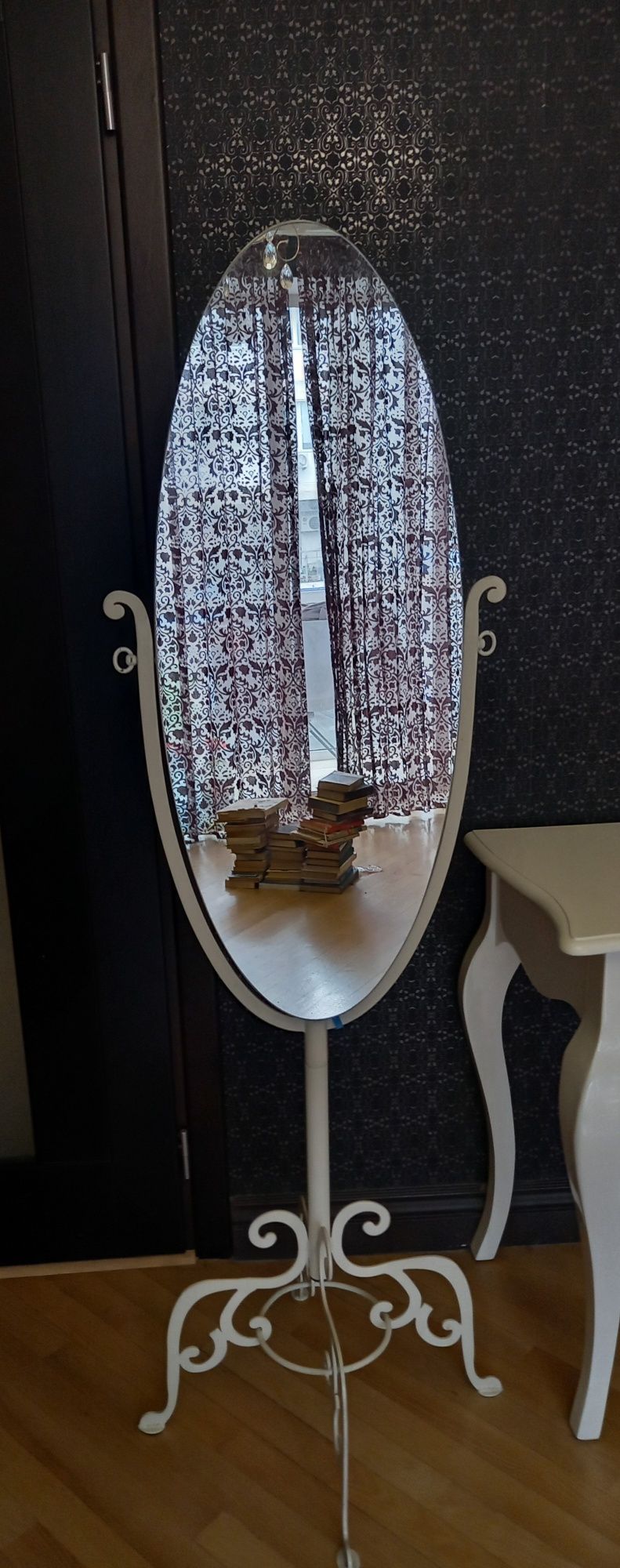 Зеркало большое,кованое белое напольное