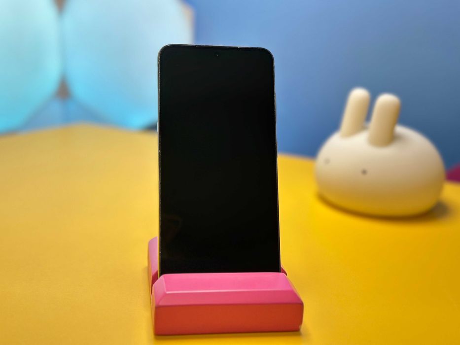Смартфон Samsung Galaxy S23 8/128GB Black (146351) Б/У З ГАРАНТІЄЮ