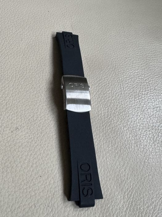 Oris pasek z zapieciem orginalny stan bardzo dobry