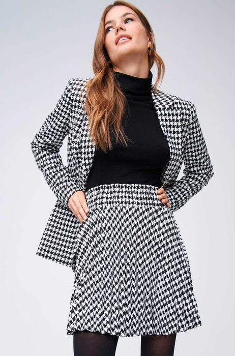 NOWA plisowana spódniczka w pepitkę czarnobiała mini spódnica Orsay 38