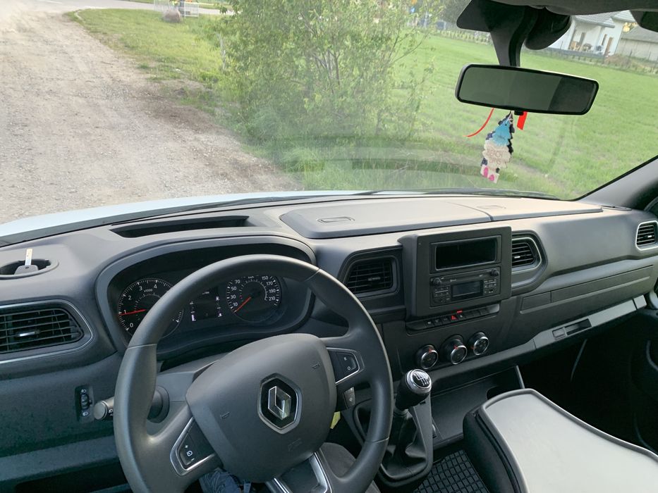 Renault master 2021.  2.3 d  Winda!! 60 000 km!!!