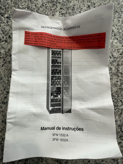 Refrigerador de garrafas (balay)