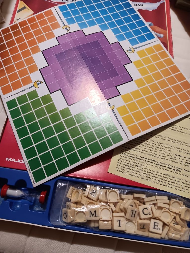 Jogo O Desafio (Scrabble)

tipo Scrabble

Da Majora
Completo
Em muito