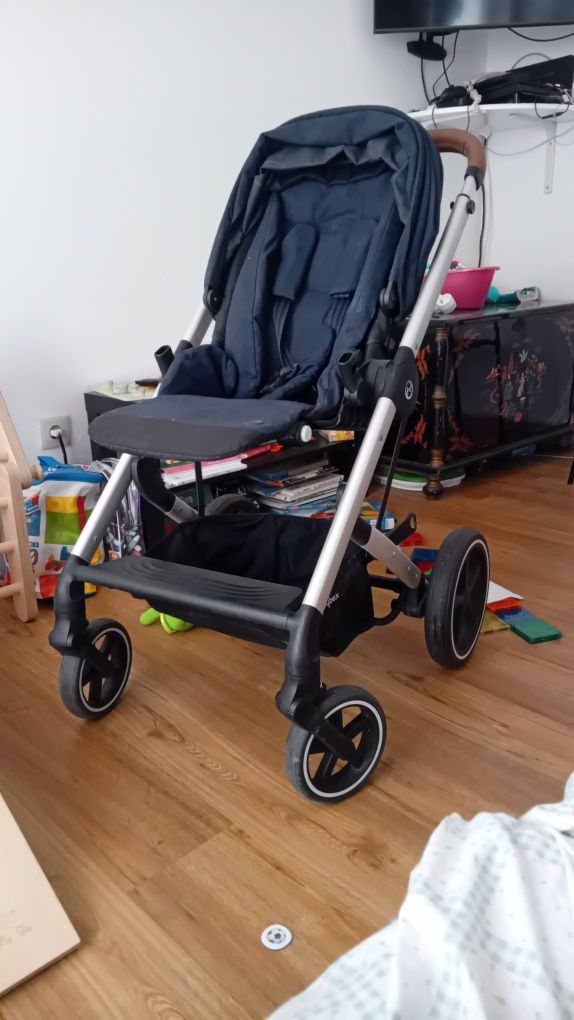 Carrinho de criança cybex