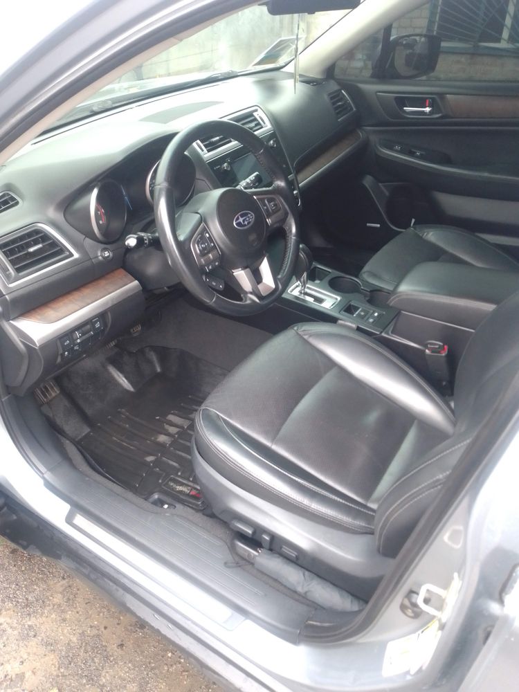 Subaru outback продам