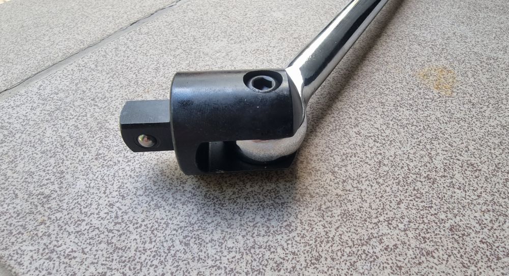 Вороток усиленный 1/2" (12.7мм.) 65см.