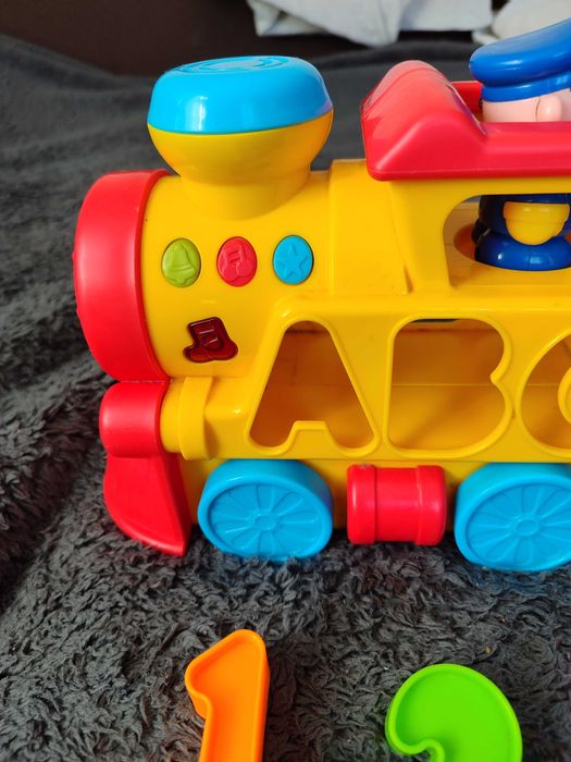 Музичний, розвиваючий поїзд