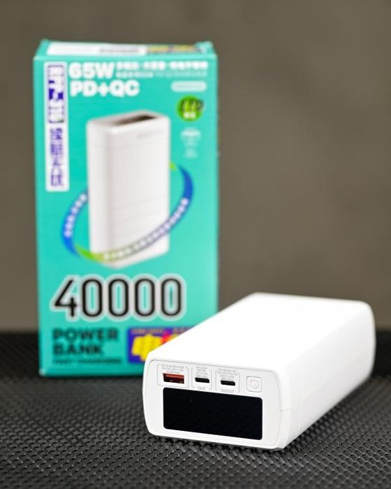 Повербанк акумулятор Remax 65W 40000 mAh (QC3.0+PD)