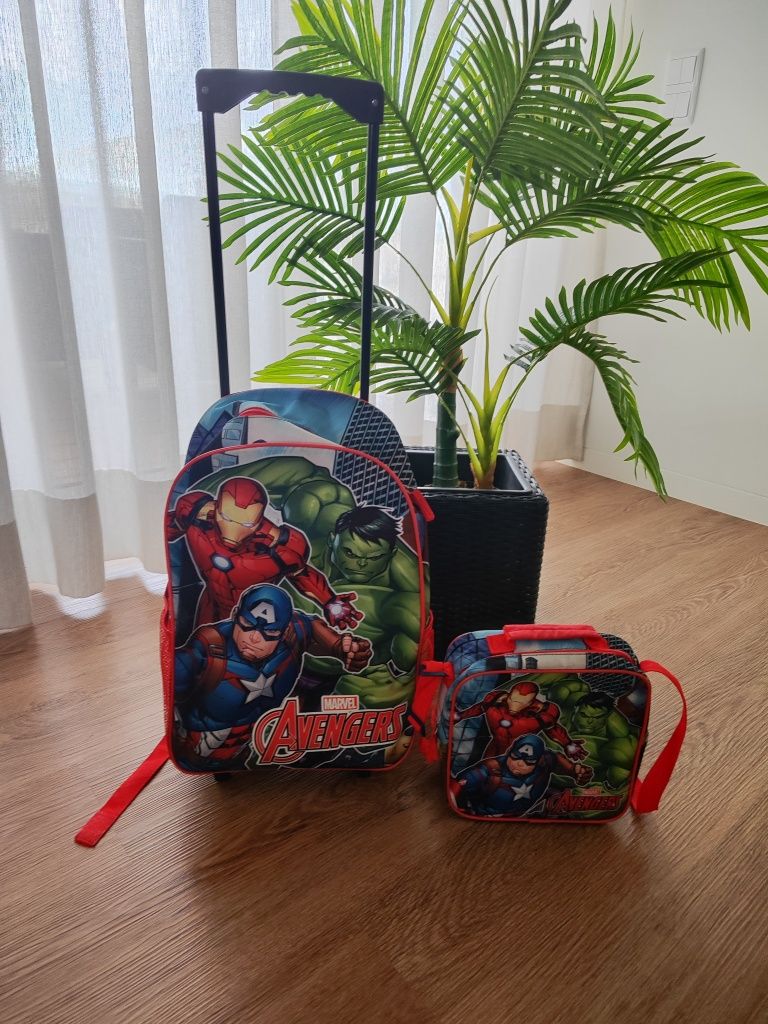 Troley e lancheira Avengers
