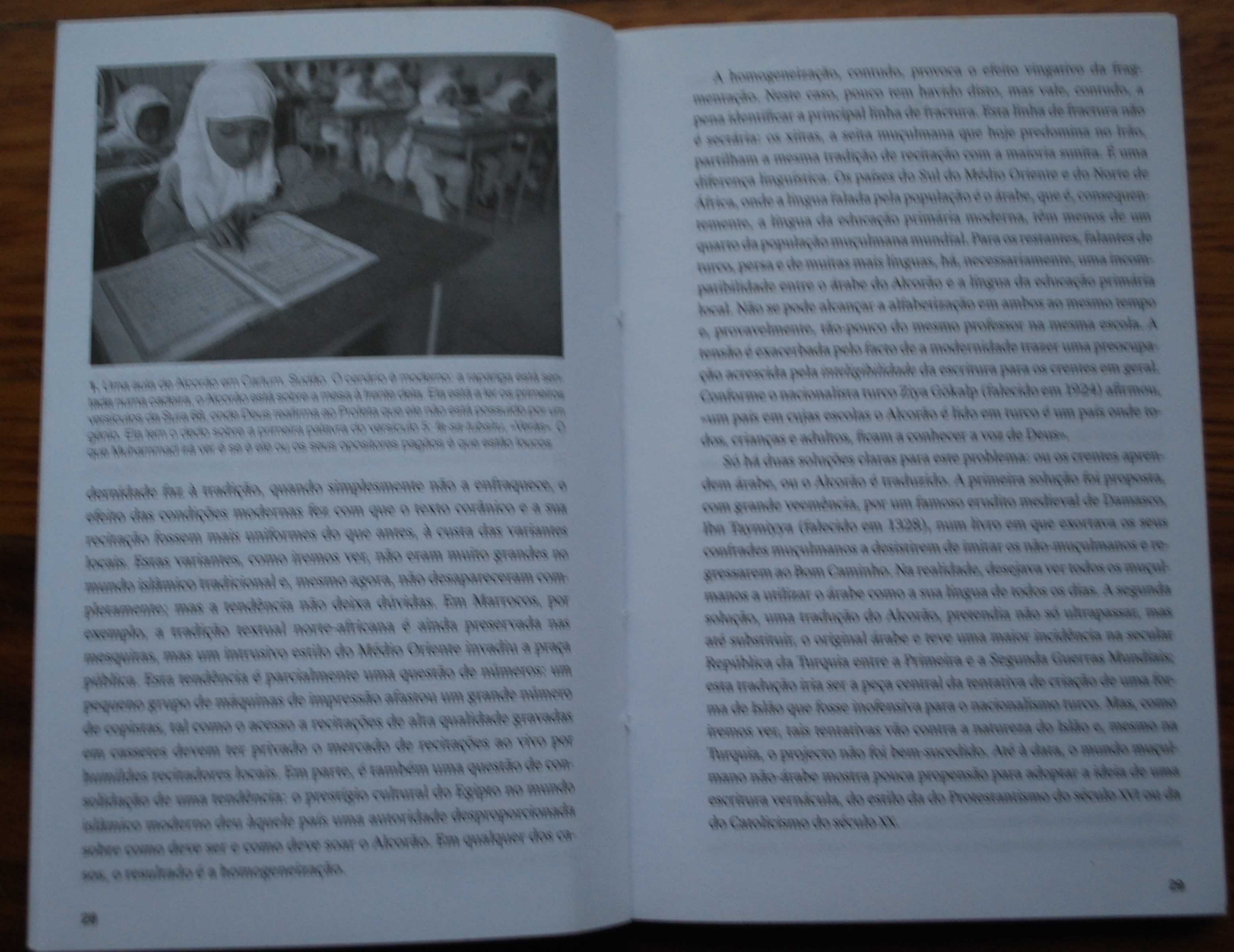 O Alcorão (Compreender) de Michael Cook