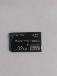 Карта памяти на 32 гб для Sony PlayStation Portable