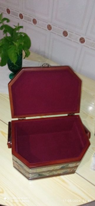 Caixa de costura nova