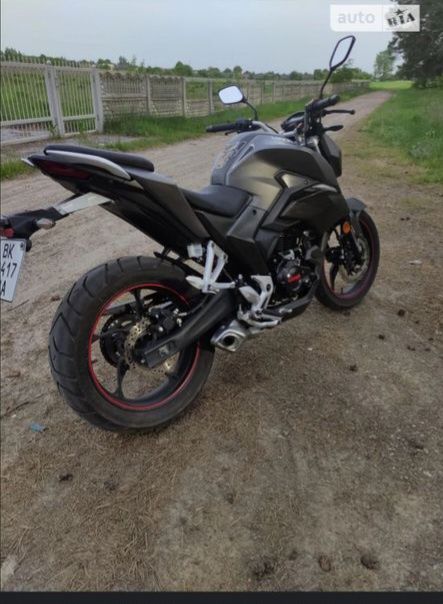 Продам мотоцикл LONCIN LX4