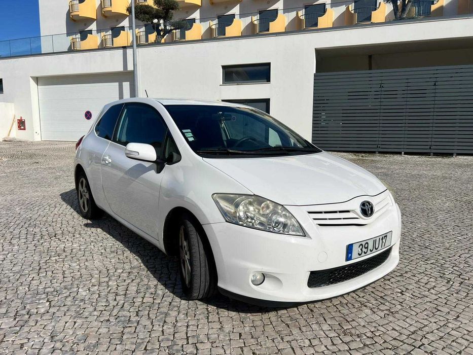Toyota Auris 1.4D 2010
