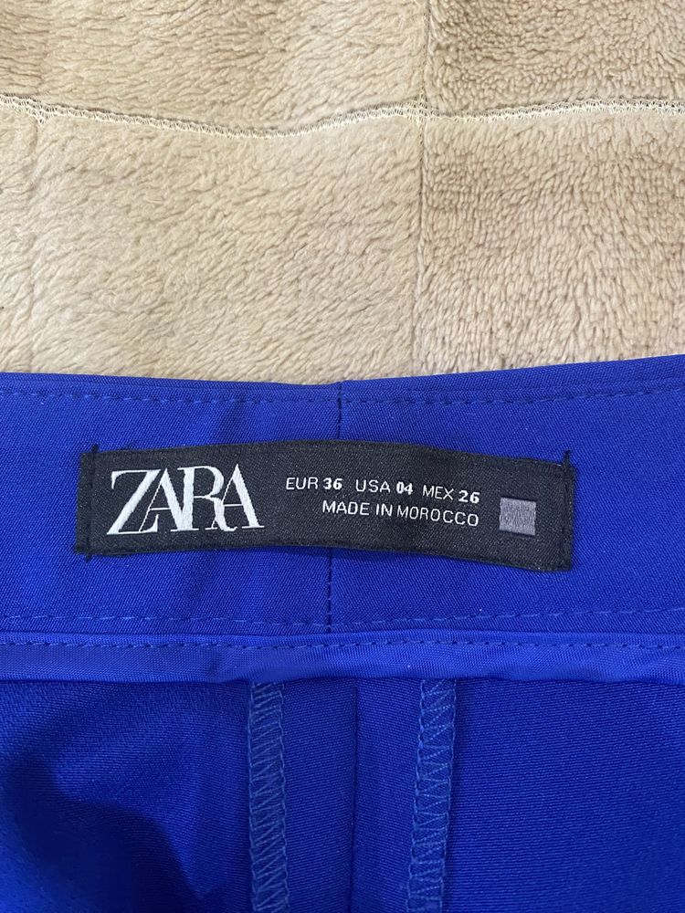 Брюки Zara синего цвета