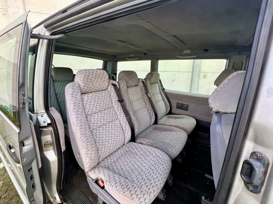 Mercedes-Benz V230 TD