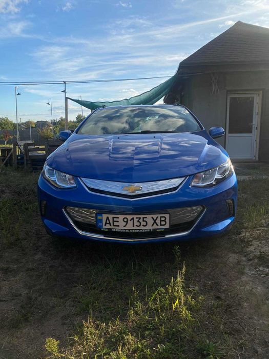 Продам Chevrolet Volt 2017