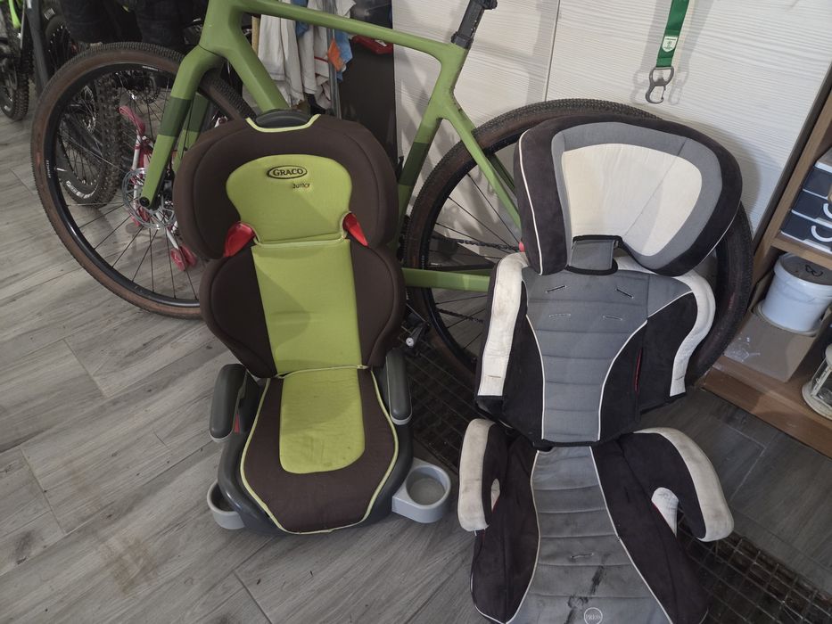 Foteliki dziecięce używane