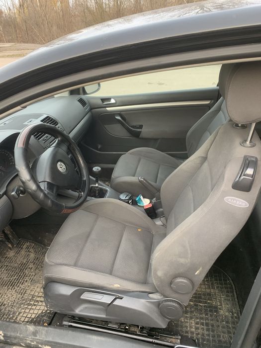 Продам гольф 5 1.9 TDi