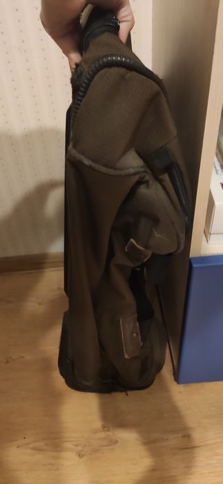 Велика дорожня сумка на колесах