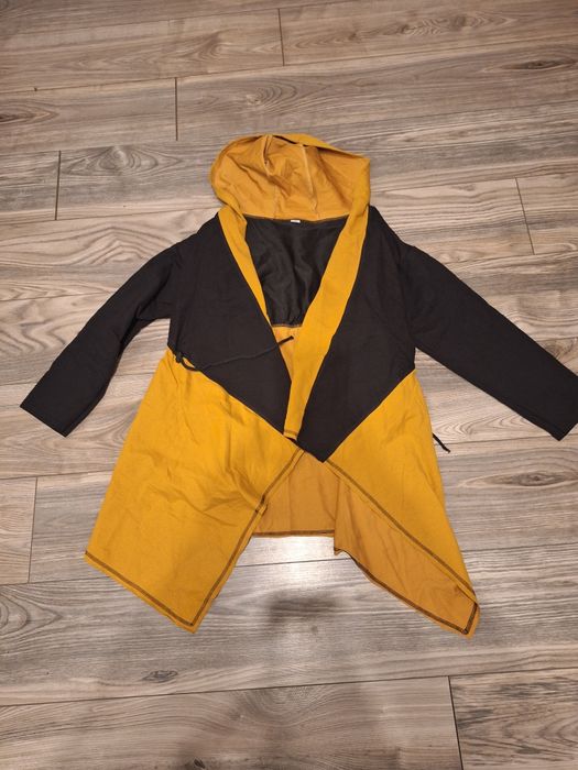 Bluza żakiet narzutka z kapturem Nowa ze sciagaczem HURT