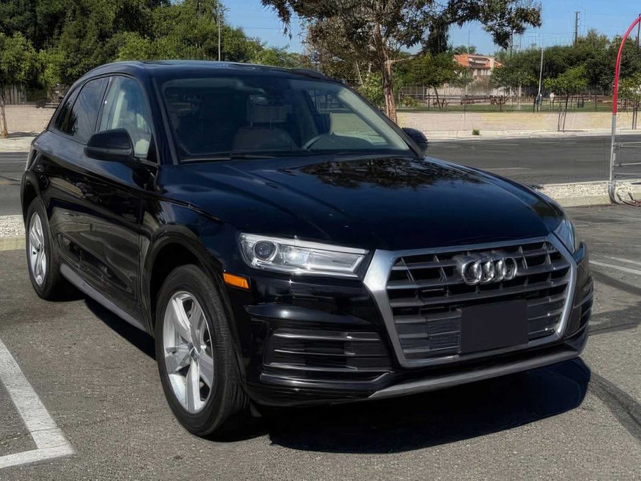 Audi Q5      2018