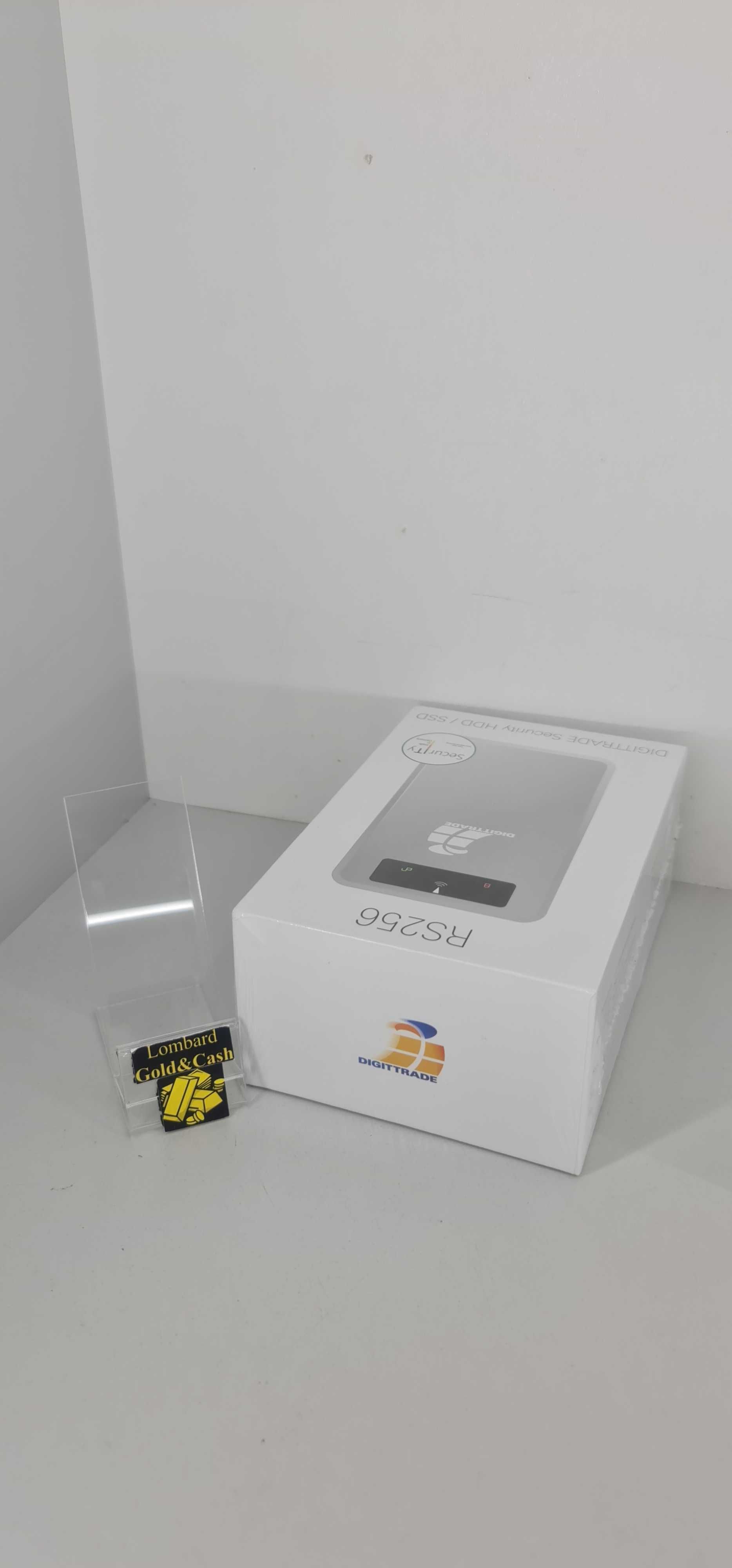 Dysk zewnętrzny DigitTrade RS256 HDD 2 TB Srebrny Jak Nowy