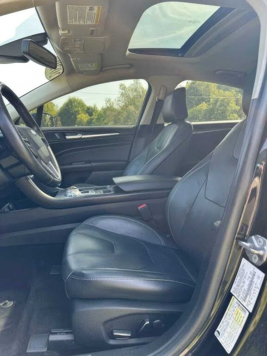 Ford Fusion Titanium      2020