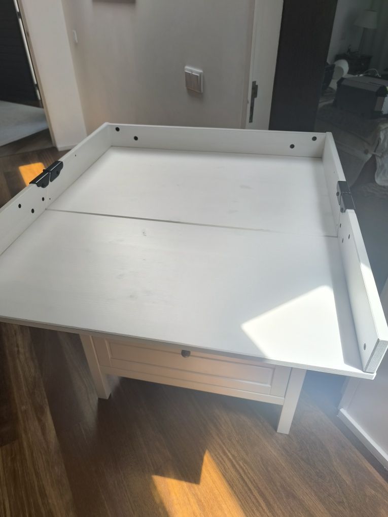 Muda fraldas Ikea