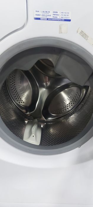 Пральна машина з сушкою Ariston AQ 10 кгD1070D49EU/B