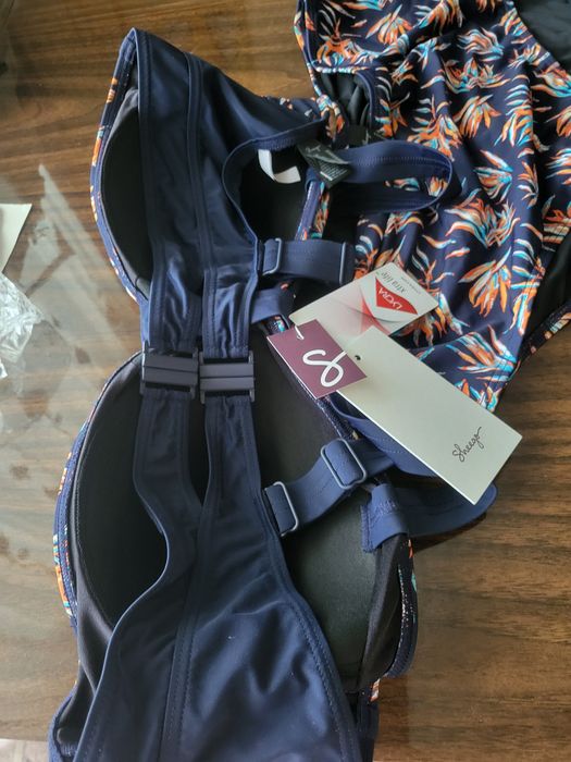 Продам жіночий купальник.