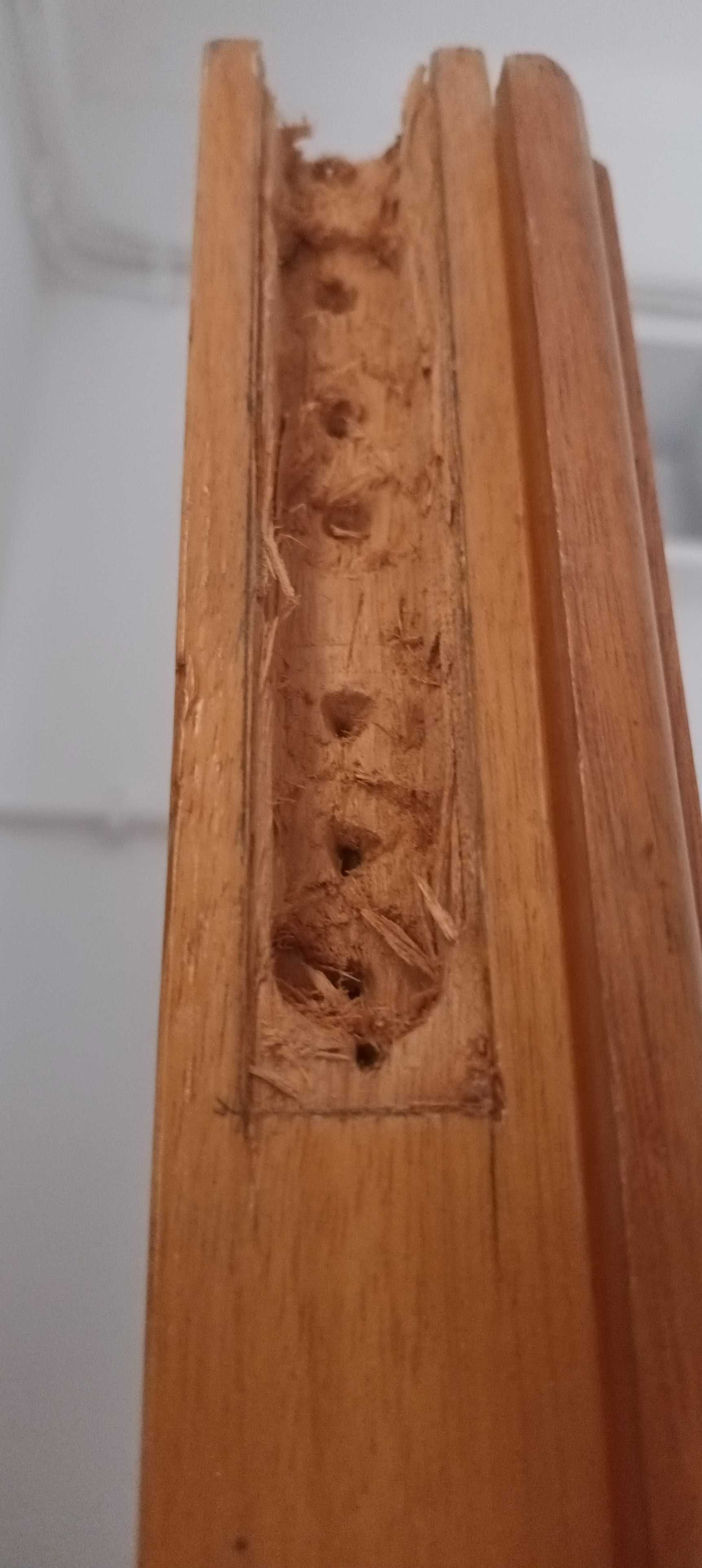 Portas em madeira com vidros
