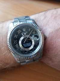 Часы Rolex Sky Dweller.