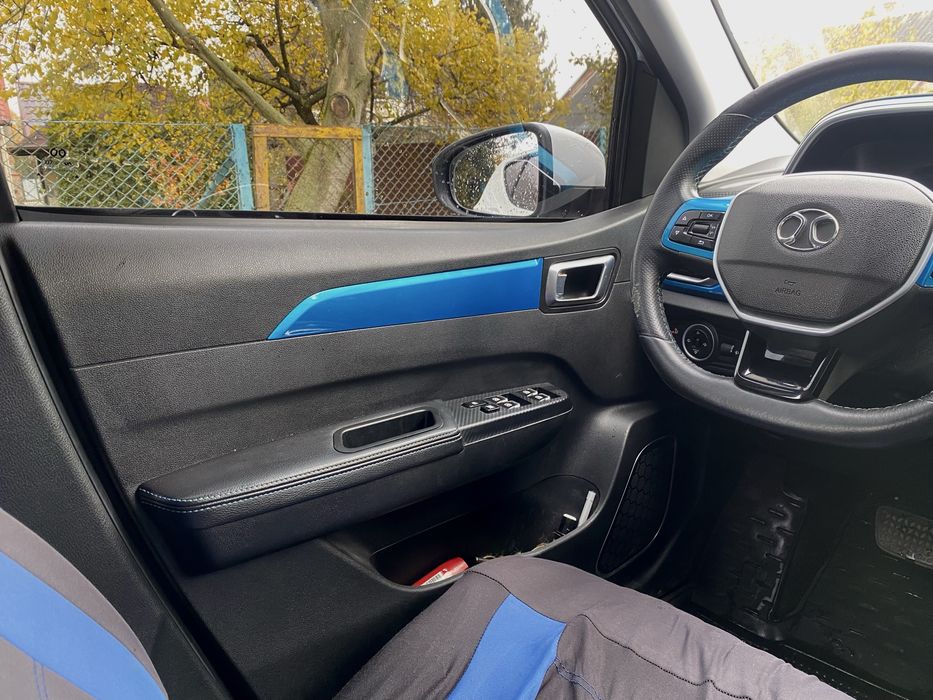 Baic ec3; електрокар; сімейний; для міста;