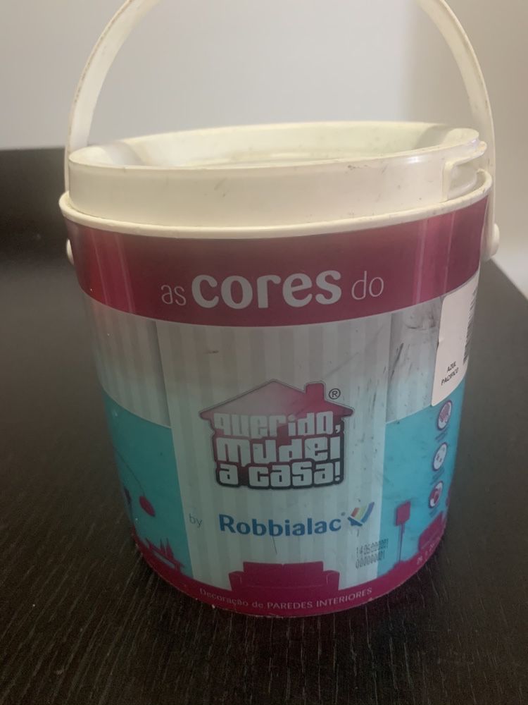 Tinta para interior azul