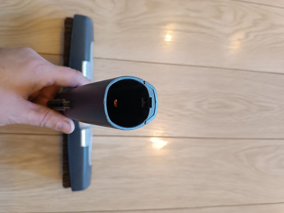 _._ Odkurzacz workowy Electrolux/AEG - szczotka