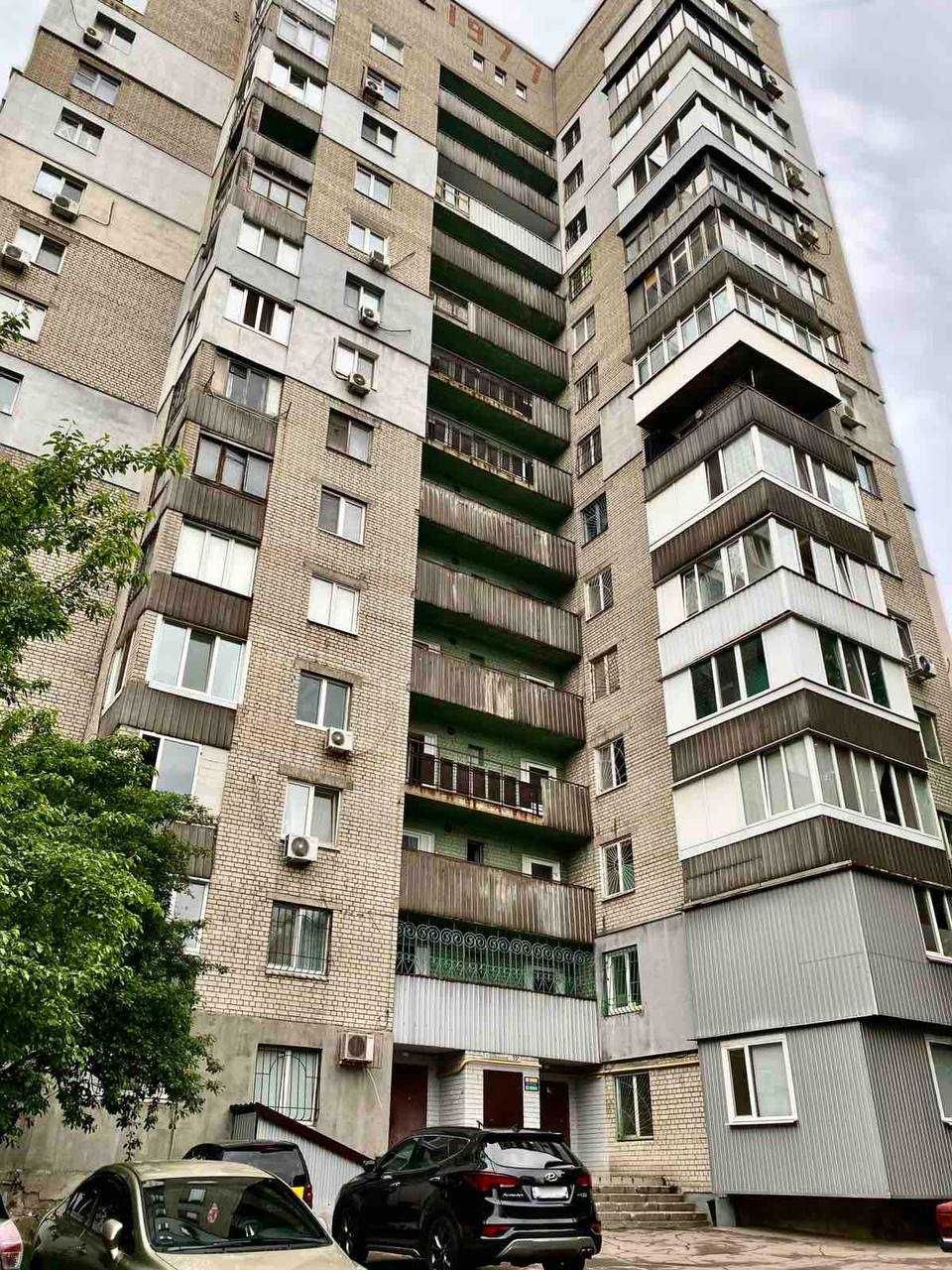 Продам 2 квартиру Богдана Хмельницкого / Незалежности