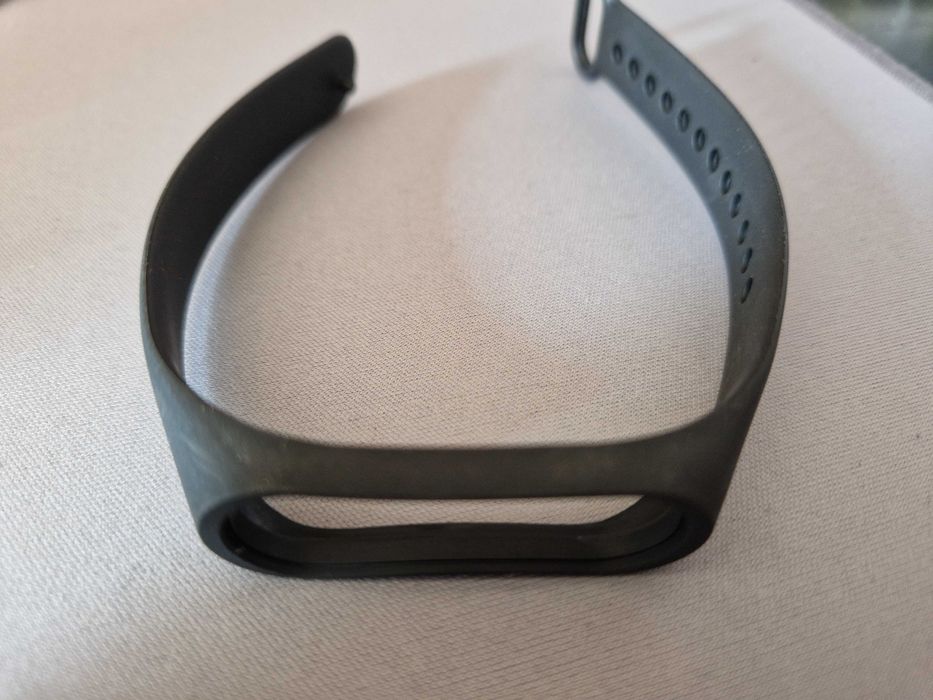 Bracelete de silicone preta para Xiaomi Mi Band 3 ou 4