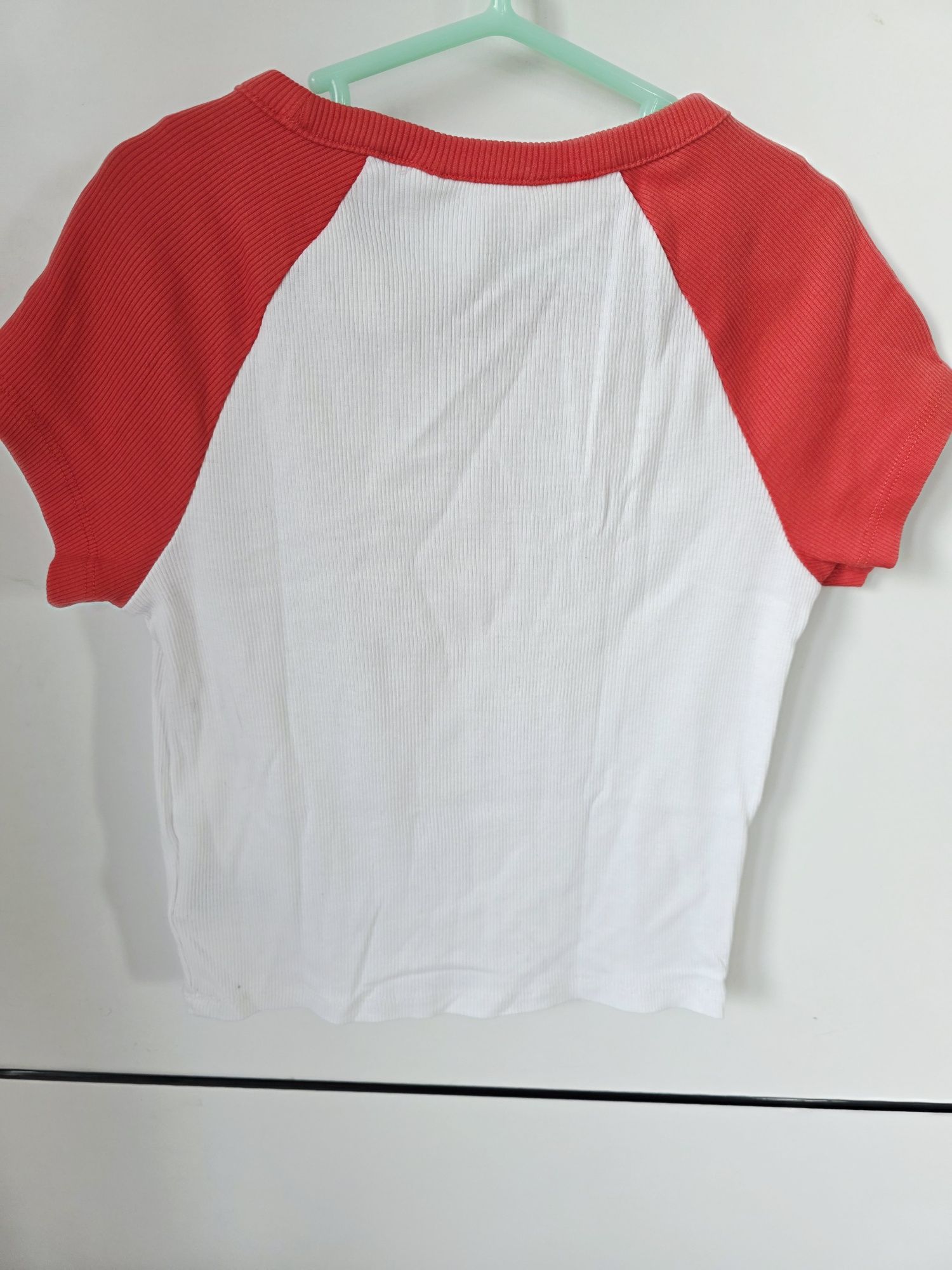 Koszulka t-shirt prążek H&M rozmiar 146/152 cm