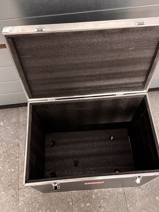 Kufer case walizka kufer transportowy