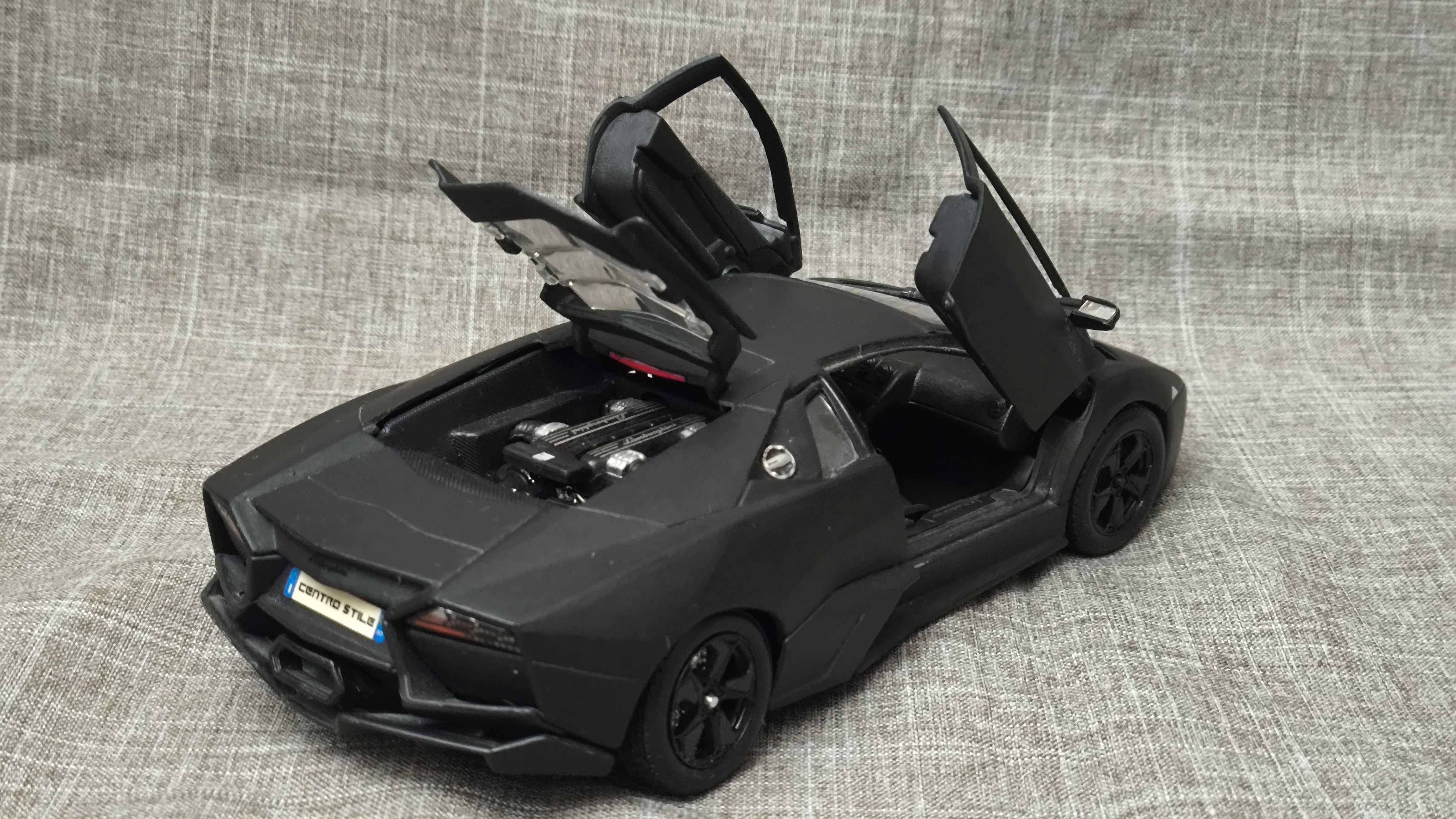 Машинка Lamborghini Reventon 1/24 Bburago